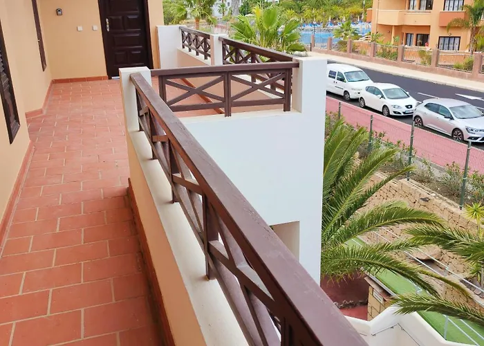 Lovely Views, Heated Pool, Great Location Apartamento *