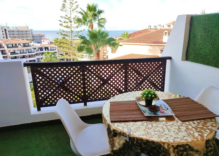 Lovely Views, Heated Pool, Great Location