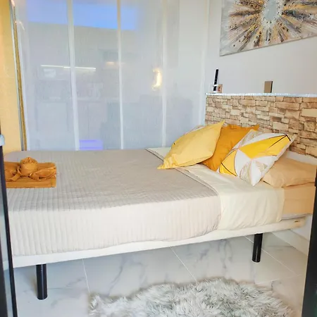 Lejlighed Lovely Views, Heated Pool, Great Location *
