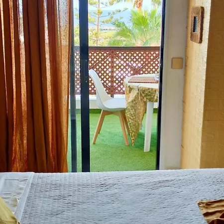 Lejlighed Lovely Views, Heated Pool, Great Location *