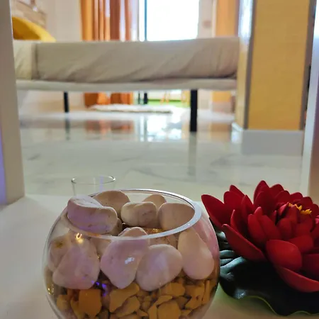 Lejlighed Lovely Views, Heated Pool, Great Location *