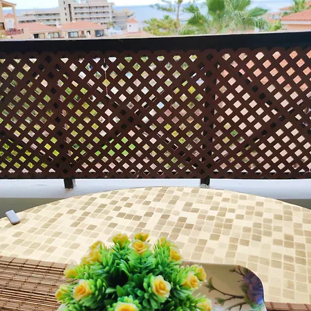 Lejlighed Lovely Views, Heated Pool, Great Location *