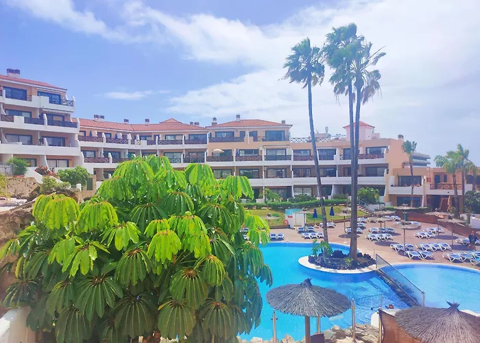 Lovely Views, Heated Pool, Great Location * سان ميغيل ذي أبونا